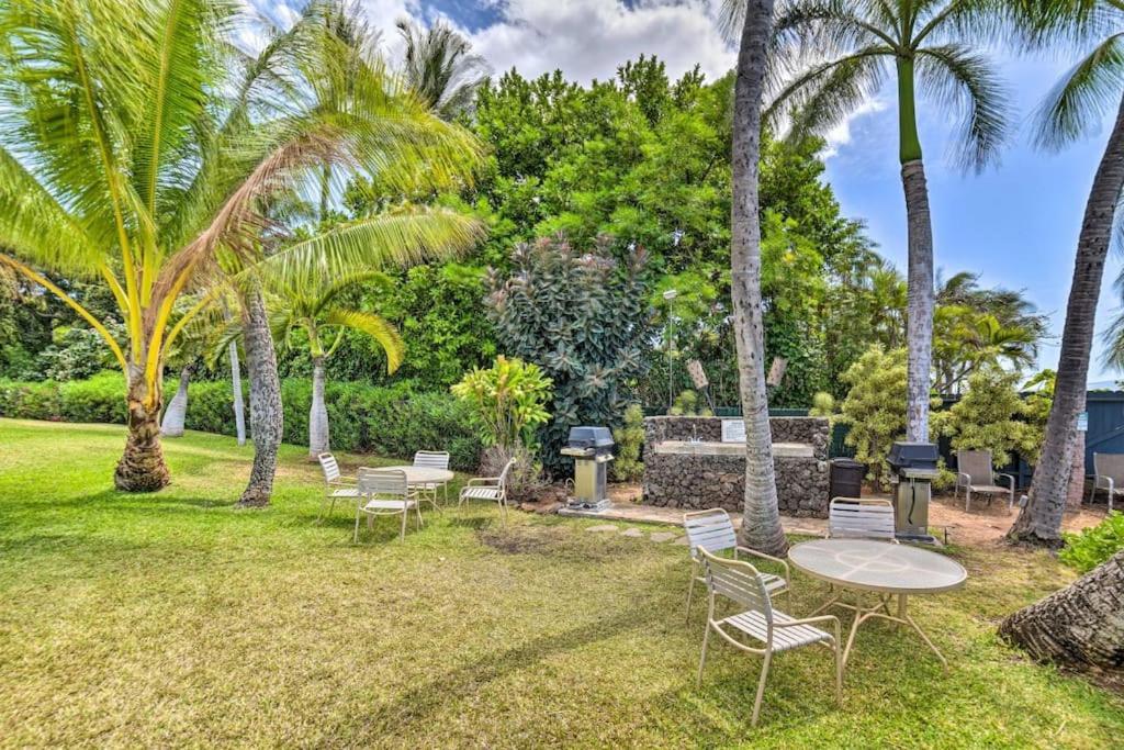 Stunning Maui Direct Ocean Front On The Beach, Walk To Beach From Condo, Watch Turtles, Whales, Ac In All Rooms Ocean View Pool And Spa Wailuku Bagian luar foto